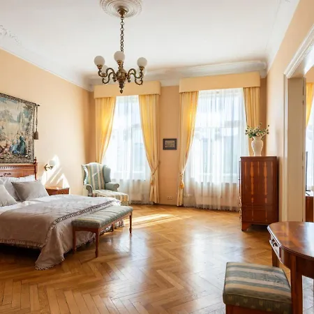 Charming 2br Near The National Museum By Easybnb Premium * Прага