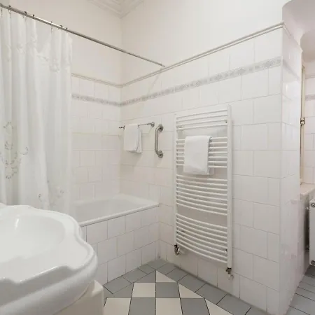 Charming 2br Near The National Museum By Easybnb Premium